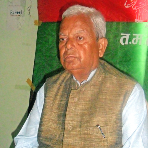 Chairman of Tarai Madhes Democratic Party Mahanta Thakur speaking at a press meet, in Janakpur, Dhanusha, on Sunday. Photo: THT
