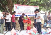 कपिलवस्तु : कोशिसको अगुवाइमा अग्निपीडितले पाए राहत