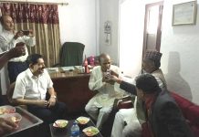 प्रधानमन्त्रीको प्रतिवद्धता पछि संजय साहले तोडे अनसन