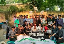 मधेशीहरुले दिल्लीमा पनि मनाए कालो दिवस