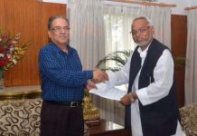 एक लाख मधेशीका लागि रोजगारीको माग गर्दै प्रमलाई ज्ञापन (ज्ञापनपत्रसहित)