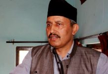 महोत्तरी जिल्लाका स्वास्थ्यकर्मीलाई २४सै घण्टा बाढीपीडितको सेवामा रहन निर्देशन : मन्त्री पोखरेल