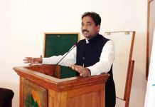 मन्त्री साहले भने,‘सरुवा बढुवाको लागि चाकडी नगर्नुस्’