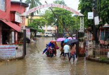 धनुषामा १ को मृत्यु, १२ सय ३२ घर डुबानमा (फोटोफिचर)