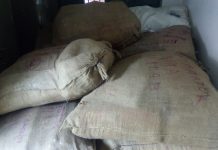 १० लाख मूल्य बराबरको कपडा भन्सार कार्यालय जनकपुरको नियन्त्रणमा