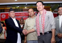 एमाले प्रवेश गर्दै सिलवालले भने–परिस्थितिले राजनीति अंगाल्न बाध्य बनायो