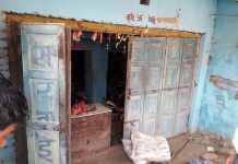 सिरहामा प्रहरी कार्यालय अगाडी तिन पसलमा लाखौको चोरी
