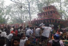 राजदेवी मन्दिरमा बुद्ध जयन्तीको दिन हजारौ हजार पशुको बलि चढाउन भिड (भिडियो)