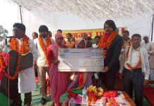 एनआरएमएको सहयोगमा सहिद यादवको परिवारलाई १५ लाख