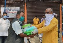 राजेन्द्र महतोद्वारा स्वास्थ्य सुरक्षा सामग्री तथा खाद्यान्न सहयोग