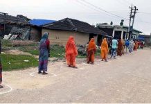 गैर आवासीय मधेशी संघ र जनमत पार्टीको सहयोगमा राहत वितरण