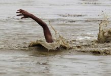 पर्सामा खोलामा डुबेर एक किशोरको मृत्यू पर्सामा खोलामा डुबेर एक किशोरको मृत्यू