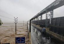 कोशीमा पानीको बहाव उच्च, सर्वसाधारणमा सतर्कता अपनाउन आग्रह