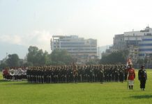 नेपाली सेनाले फुलपातीका दिन हरेक वर्ष गर्दै आएको फुलपाती बढाइँ यस वर्ष सांकेतिक रुपमा मात्र हुने