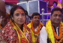 नेकपा बिभाजन : श्रीमति ओलि समूहमातिर, श्रीमान् प्रचण्ड-नेपालतिर