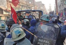 वीरगञ्जमा बन्द गराउँदै हिँडेका नेकपा दाहाल-नेपाल समूहका नेता-कार्यकर्ता पक्राउ