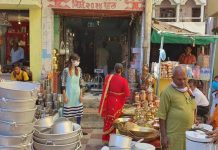जनकपुरका व्यवसायीहरू खुसी